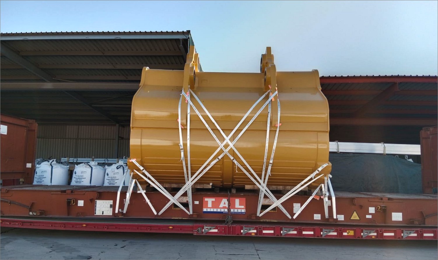 L32-2000 - lashing strap 32 mm x 2000 daN - Veltkamp BV