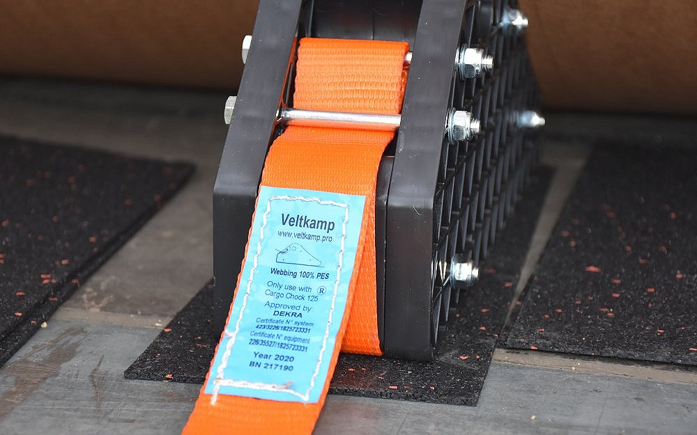 Cargo Chock - CC125 - Veltkamp B.V. - papiertransport